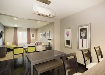 Holiday Inn Express & Suites Amarillo West by IHG hotel thumbnail 4