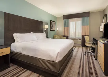 Holiday Inn Express & Suites Amarillo West by IHG hotel thumbnail 6