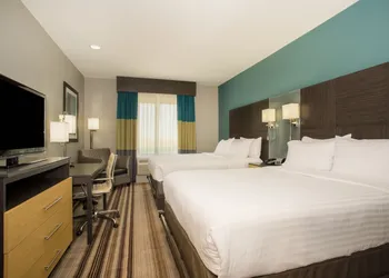 Holiday Inn Express & Suites Amarillo West by IHG hotel thumbnail 8
