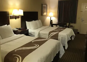 Quality Inn Franklin South hotel thumbnail 8