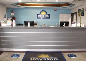 Days Inn by Wyndham Franklin hotel thumbnail 3