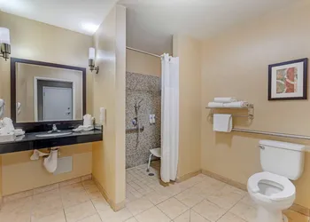Comfort Suites Blythe hotel thumbnail 8