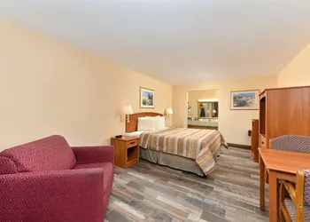 Americas Best Value Inn Ocean Inn hotel thumbnail 3