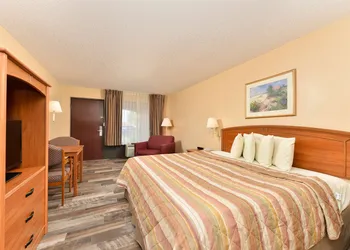 Americas Best Value Inn Ocean Inn hotel thumbnail 4