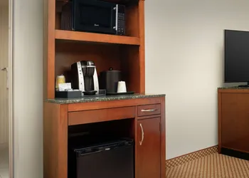 Hilton Garden Inn Odessa hotel thumbnail 6