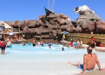 Hotel Charlee Sea Breeze - Oceanblock hotel thumbnail 7