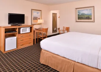 Campus Inn & Suites Eugene Downtown hotel thumbnail 6