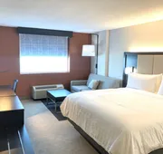 Holiday Inn Express Richmond - Midtown by IHG hotel detail image 3