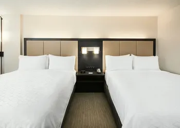 Holiday Inn Express Richmond - Midtown by IHG hotel thumbnail 5