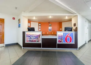 Motel 6 Williams, AZ - Downtown - Grand Canyon hotel thumbnail 2