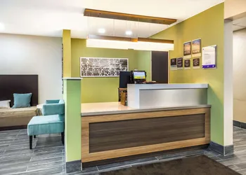 Sleep Inn & Suites Salina I-135 hotel thumbnail 4