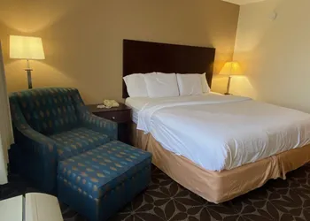 Wyndham Garden Williamsburg Busch Gardens Area hotel thumbnail 8