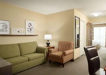 Country Inn & Suites by Radisson, Grinnell, IA hotel thumbnail 7