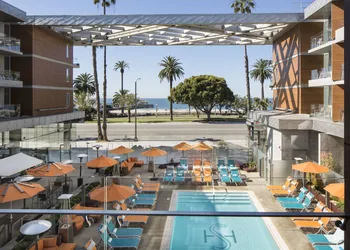 Shore Hotel hotel thumbnail 4
