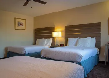 Rodeway Inn Near University-Gateway to Yosemite hotel thumbnail 6