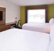 Holiday Inn Express & Suites Omaha - 120th and Maple by IHG hotel detail image 7