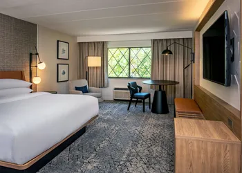 Sheraton Nashua hotel thumbnail 7
