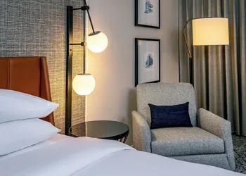 Sheraton Nashua hotel thumbnail 8