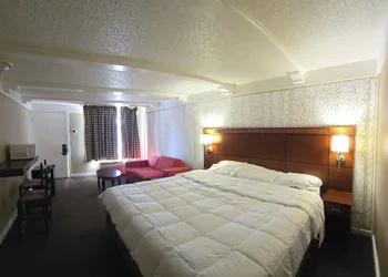 Exceed Inn Indianapolis Airport South hotel thumbnail 6
