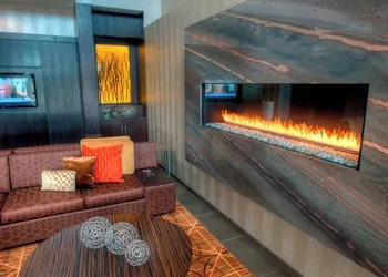 Courtyard by Marriott Waterloo St. Jacobs hotel thumbnail 2