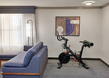 Courtyard by Marriott Waterloo St. Jacobs hotel thumbnail 8