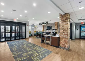 Hampton Inn Ottawa (Starved Rock Area) hotel thumbnail 2