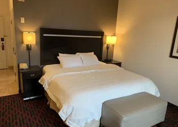 Hampton Inn by Hilton Fort Saskatchewan hotel thumbnail 4