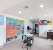 Motel 6 Grand Prairie, TX - Near Six Flags Drive hotel detail image 3