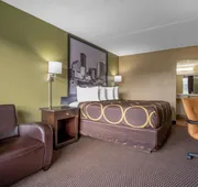 Super 8 by Wyndham Perrysburg/Toledo hotel detail image 4
