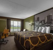 Super 8 by Wyndham Perrysburg/Toledo hotel detail image 5