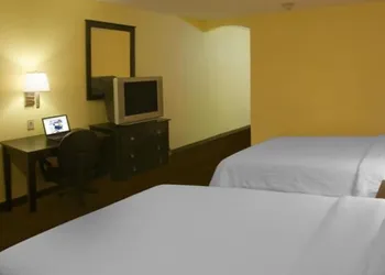 Americas Best Value Inn Waco hotel thumbnail 4
