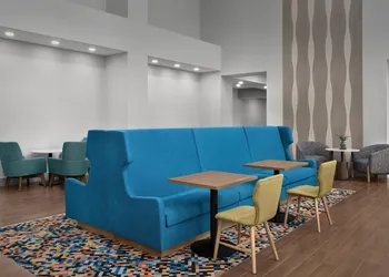 Hampton Inn & Suites Tupelo/Barnes Crossing hotel thumbnail 2
