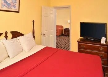 Americas Best Value Inn & Suites Albemarle hotel thumbnail 5