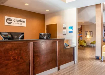 Clarion Pointe Harrisonburg hotel thumbnail 3