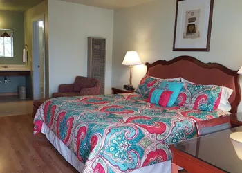 Coast Inn and Spa Fort Bragg hotel thumbnail 3
