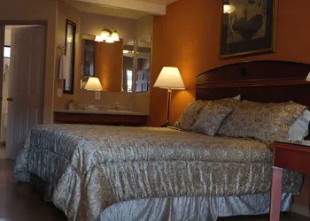 Coast Inn and Spa Fort Bragg hotel thumbnail 6