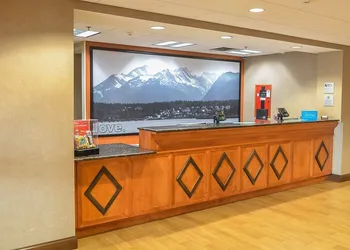 Hampton Inn Ft Payne hotel thumbnail 2