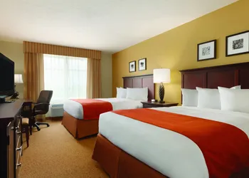 Spark by Hilton California Lexington Park hotel thumbnail 5