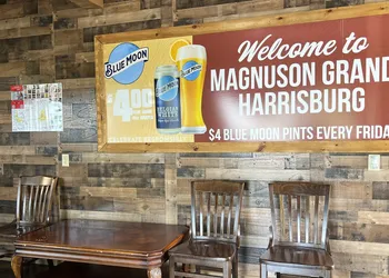 Magnuson Grand Harrisburg hotel thumbnail 2
