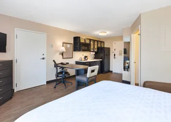 Candlewood Suites Rocky Mount by IHG hotel thumbnail 3