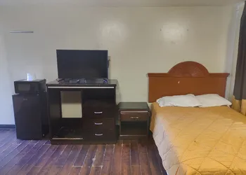 Best Inn & Suites hotel thumbnail 3