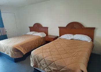 Best Inn & Suites hotel thumbnail 6