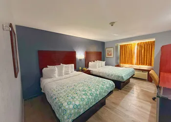 BlissPoint Inn & Suites, Northwood hotel thumbnail 6