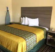 Luxury Inn and Suites Seaworld Lackland hotel detail image 7