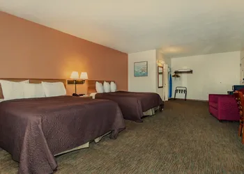 Americas Best Value Inn Austinburg hotel thumbnail 6