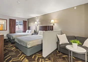 Quality Inn & Suites Salina National Forest Area hotel thumbnail 5