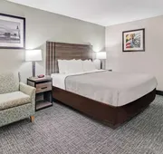 Quality Inn White House hotel detail image 7