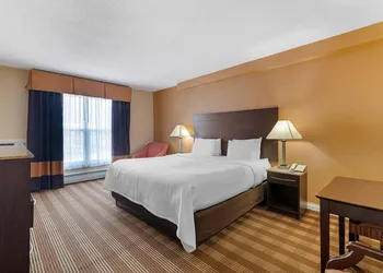 Quality Inn North Conway hotel thumbnail 5