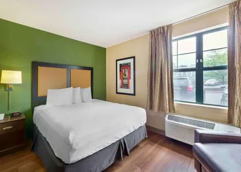 Extended Stay America Suites Long Island Bethpage hotel thumbnail 6