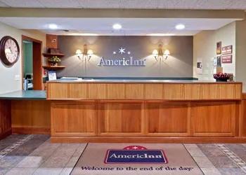 AmericInn by Wyndham West Burlington hotel thumbnail 2